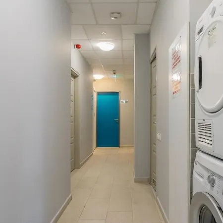 Downtown House Blue شقة بودابست